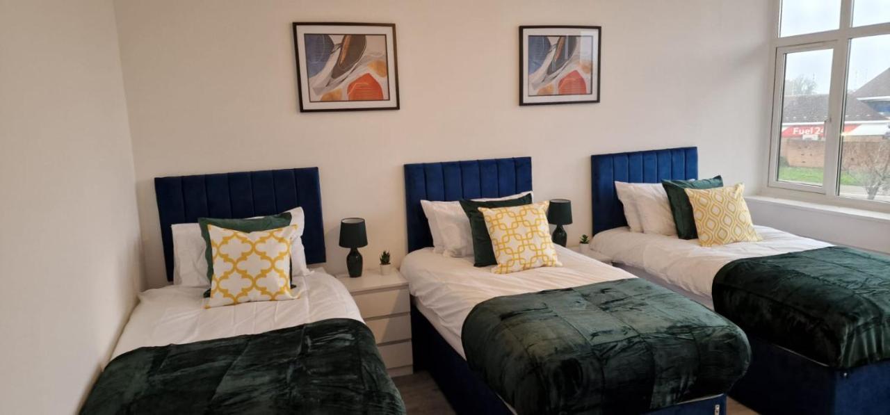 1 Bedroom Apartment - Flitwick - Contractor Friendly - Tourist Ready - Full Kitchen - Wifi - Smart Tv - Sofa Bed - Free Parking - Ideal For Short Or Long Stays Exterior foto